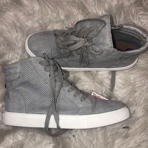 Steve Madden sneakers